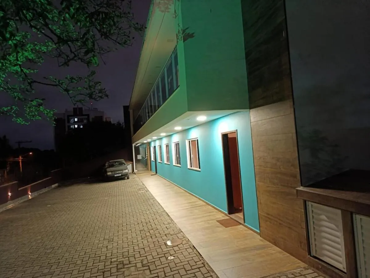 公寓 Residencial Luce Del Sole Apt 3 约恩维利