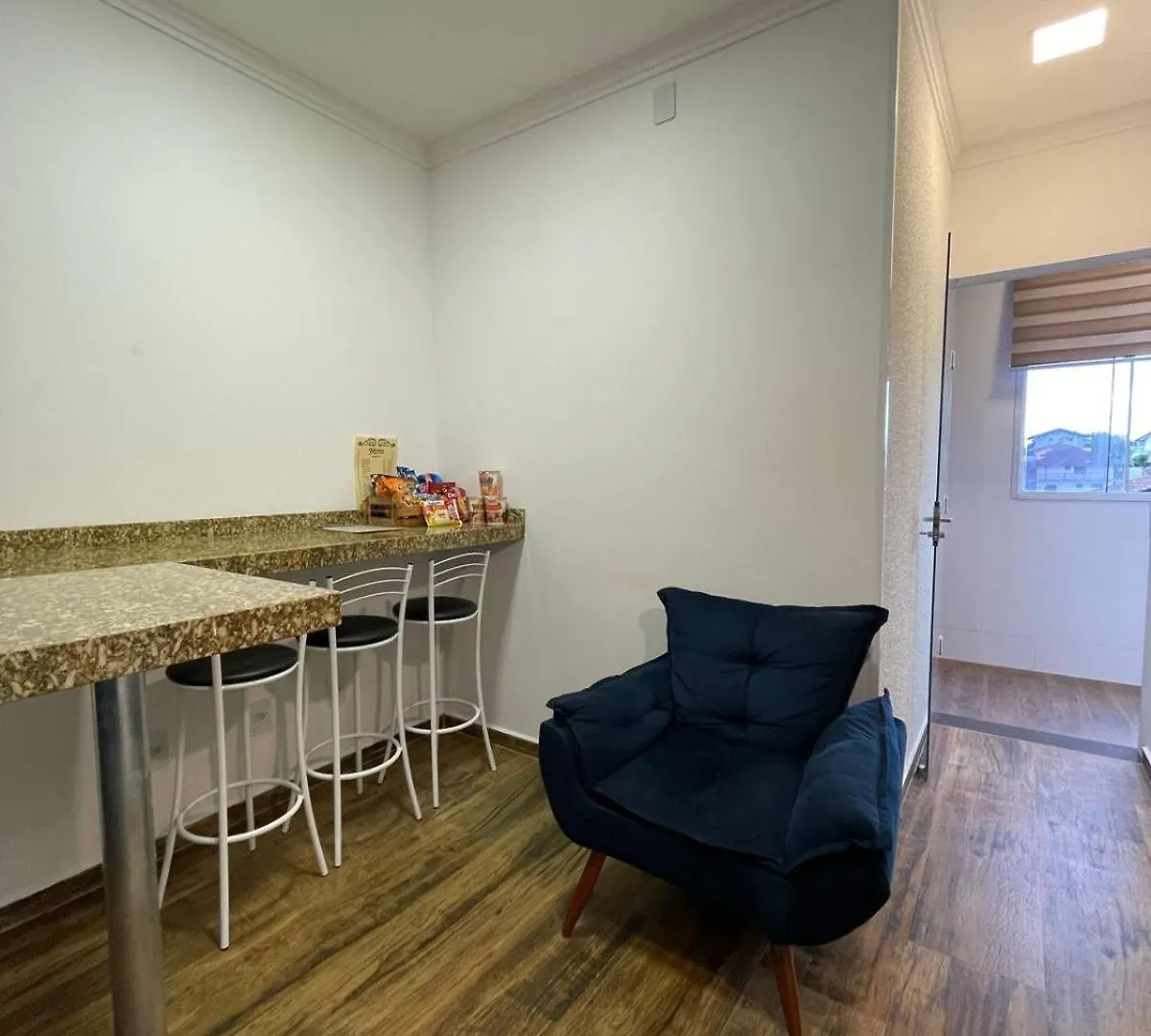公寓 Residencial Luce Del Sole Apt 3 约恩维利 巴西