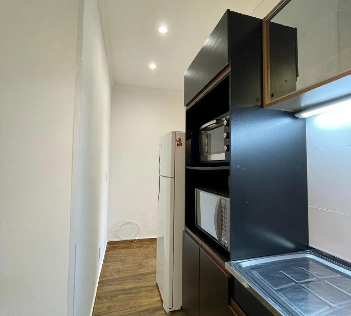 Residencial Luce Del Sole Apt 3 约恩维利 公寓