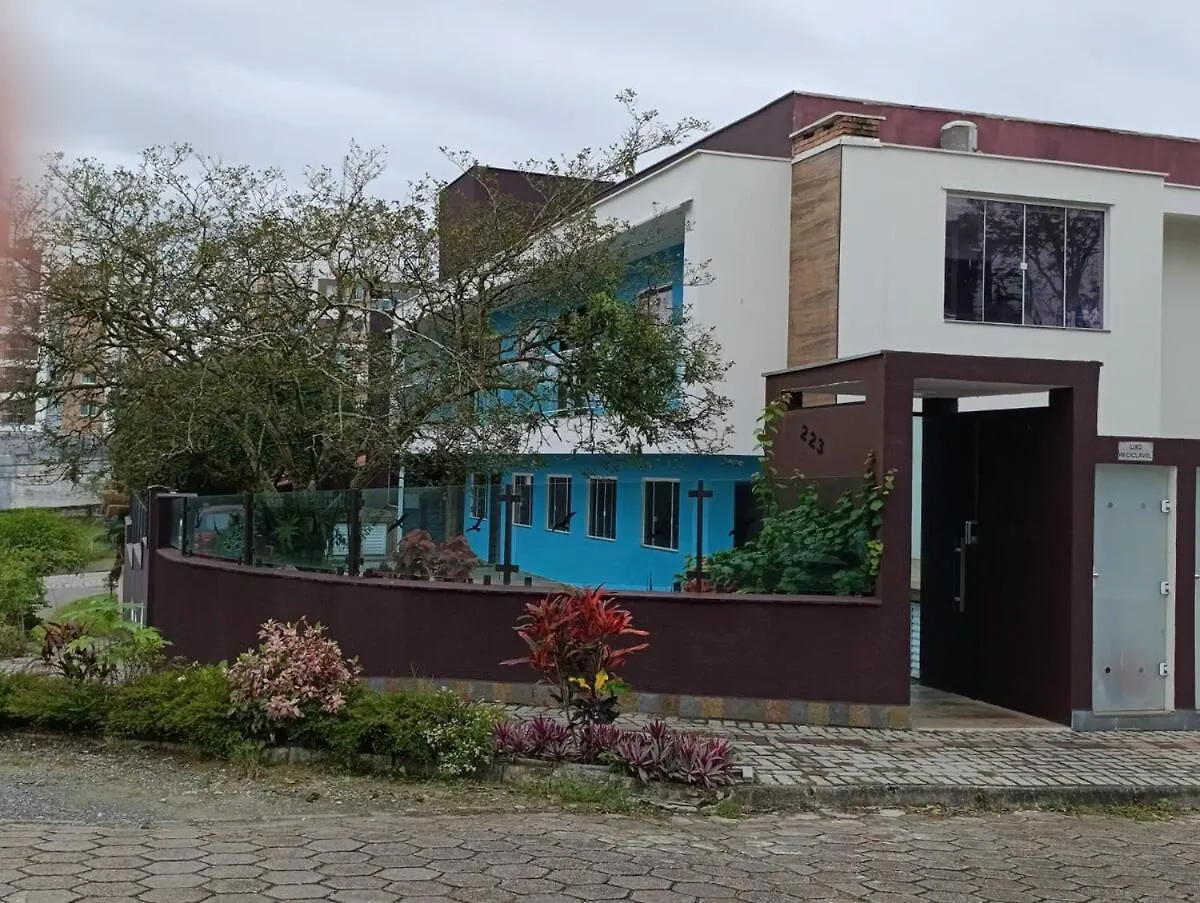 Residencial Luce Del Sole Apt 3 约恩维利 公寓